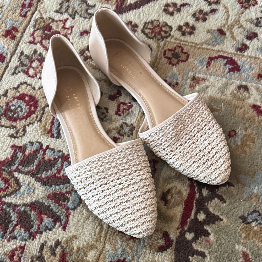 LC Lauren Conrad Cream Woven Flats